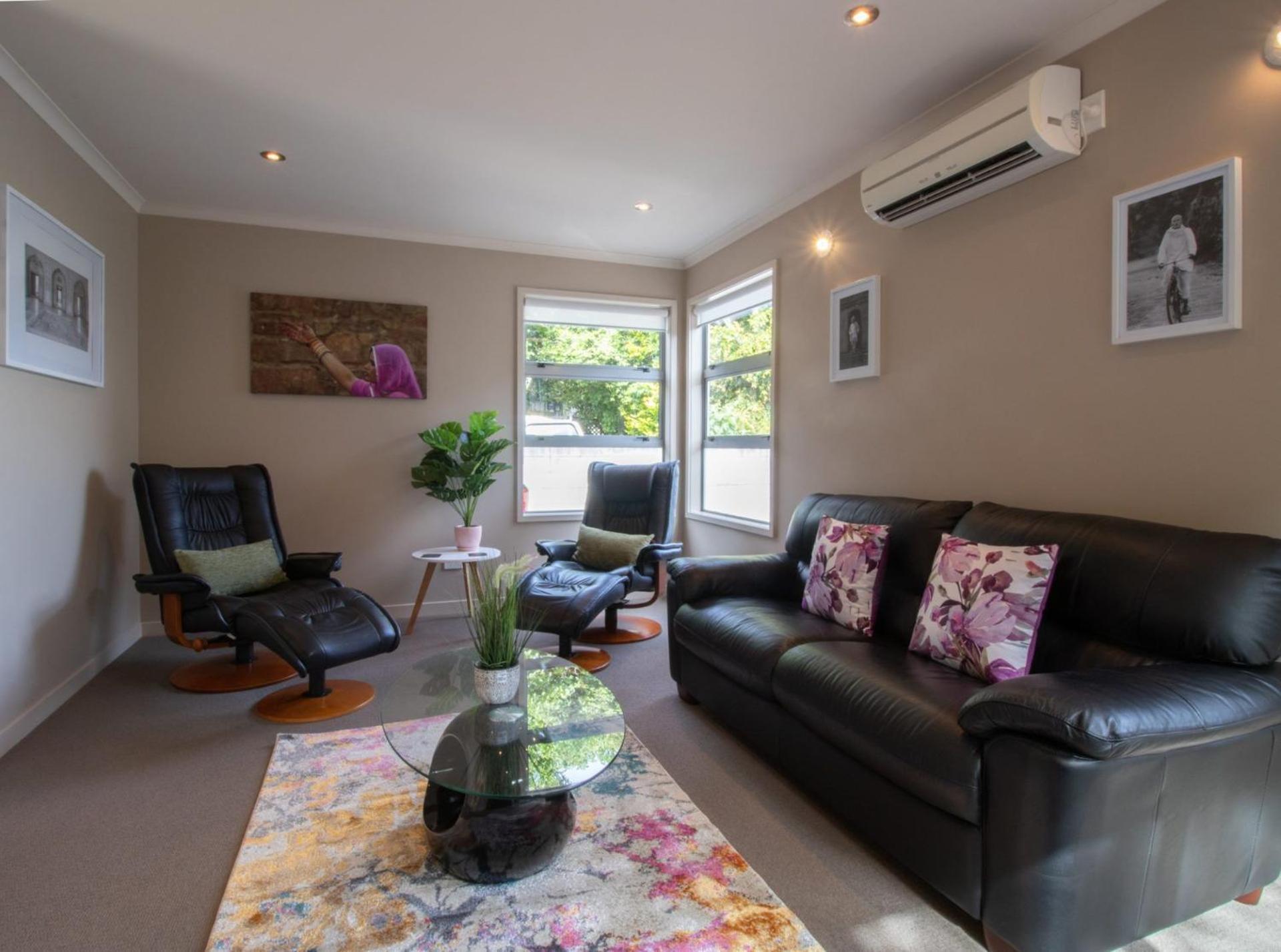 ניו פלימות' Great Location On Gilbert Central מראה חיצוני תמונה